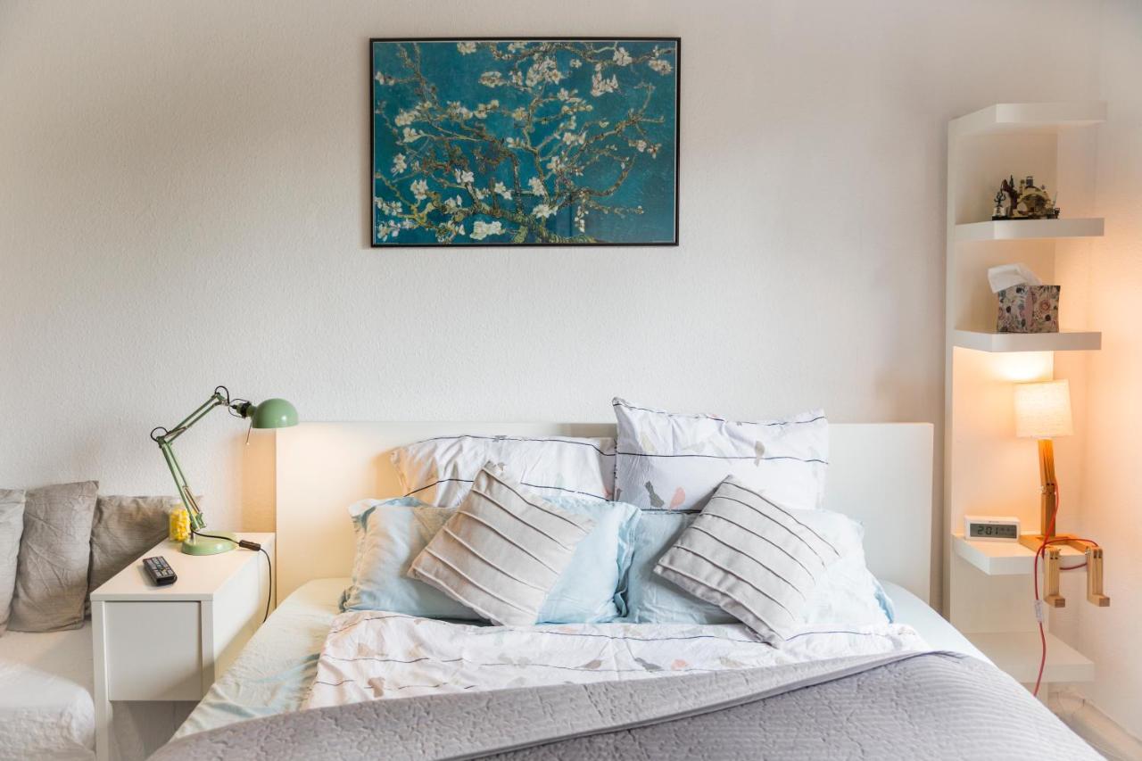 Beautiful 1-Room apartment, near Rhine Düsseldorf Exterior foto
