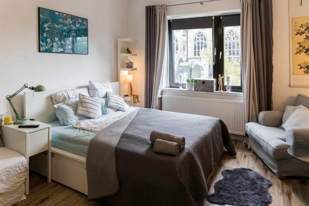 Beautiful 1-Room apartment, near Rhine Düsseldorf Exterior foto